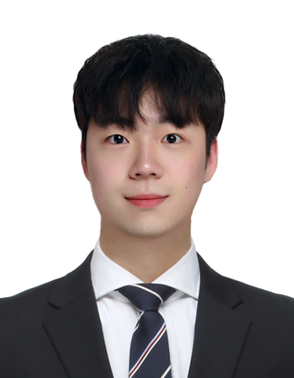 Formal portrait of Wonseop Song